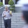 Kakorlantas Polri Irjen Pol Drs. Agus Suryonugroho melepas tim Perwira Pengamat Wilayah (Pamatwil) Operasi Ket