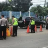 Satlantas Polres Metro Bekasi mulai menutup 52 titik u-trun atau akses putar balik di jalur mudik arteri Pantu