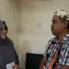 Ketua Kagama Cirebon Heru Subagia bersama Aktivis TPUA Advokat Kurnia Tri Royani saat acara di Gedung Juang 45