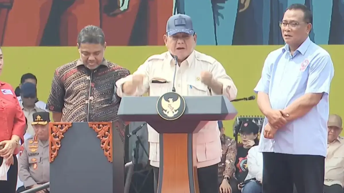 Presiden Prabowo Hadiri Peringatan Hari Buruh Internasional, Monas, 1 Mei 2025.