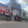 Seorang pria tewas diberondong peluru oleh orang tak dikenal usai keluar dari tempat hiburan malam (THM) di Sa