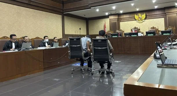 Staf Pribadi Hasto, Kusnadi dan Satpam Kantor DPP PDIP, Nur Hasan dihadirkan sebagai saksi dalam sidang lanjut