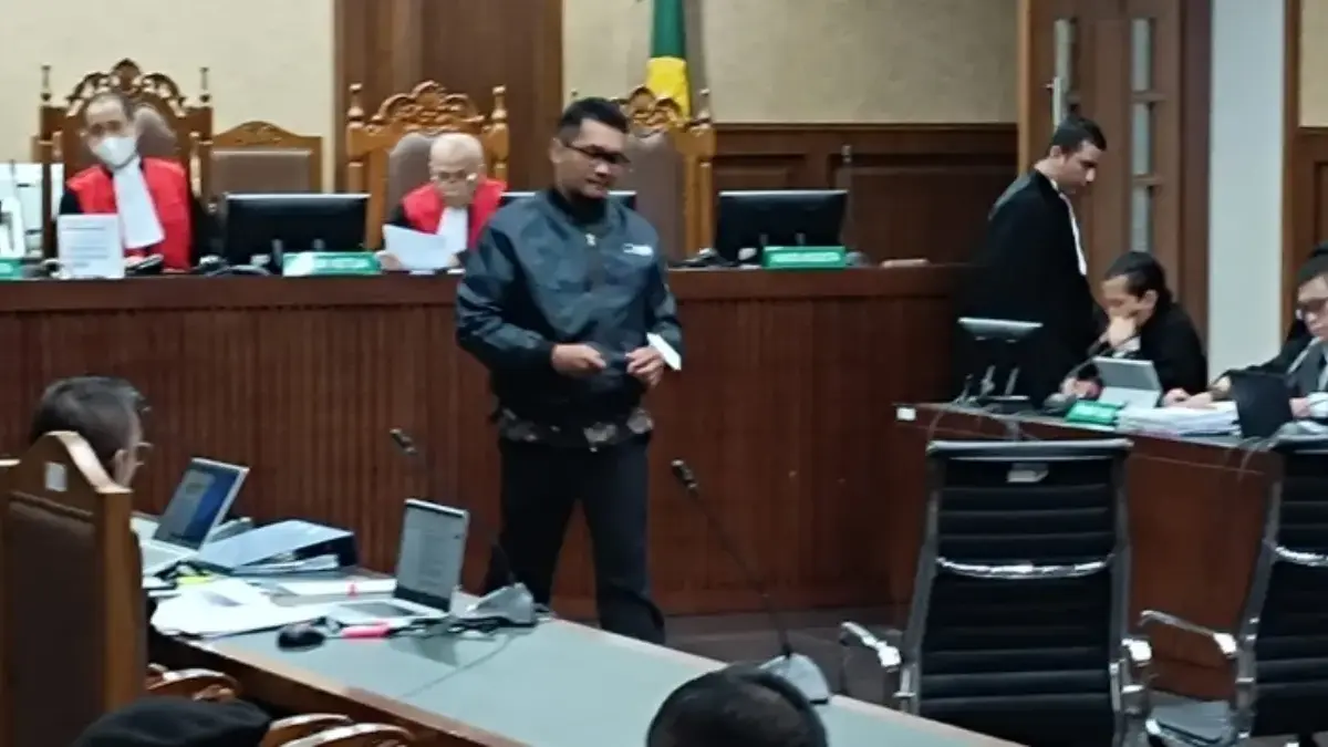 Penyidik KPK, Rossa Purbo Bekti menjadi saksi di persidangan terdakwa Hasto Kristiyanto/RMOL