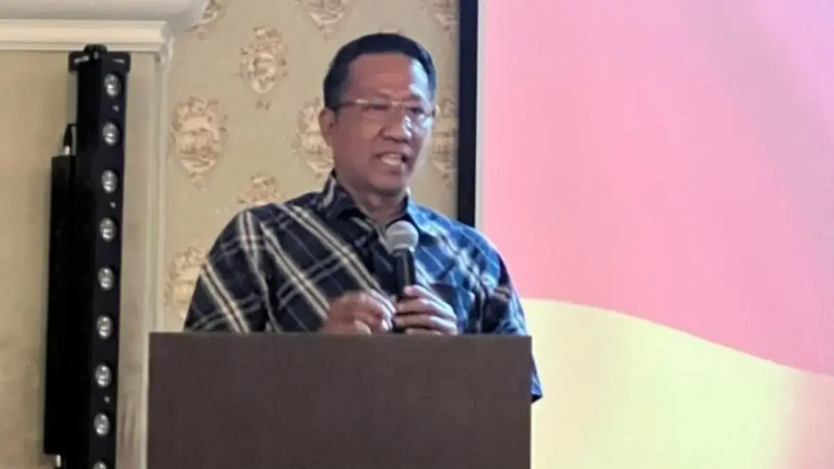 Menteri Hukum Republik Indonesia (Menkum RI) Supratman Andi Agtas saat berdialog dengan diaspora di Rusia, Jum
