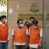 Kepala DPKPP Kabupaten Cirebon dan bawahannya berbaju Oren/Repro