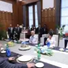 Pertemuan Presiden RI Prabowo Subianto dan Megawati di ruang tunggu (IST)