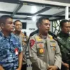 Kapolda Sumut Irjen Whisnu saat memberikan keterangan di Bandara Kualanamu.