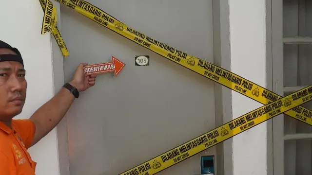 Misteri kematian Arya Daru Pangayunan (39) di kamar nomor 105 rumah indekos kawasan Gondangdia, Menteng, Jakar