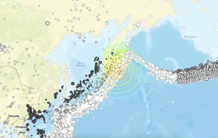 Direktur Gempa Bumi dan Tsunami Badan Meteorologi, Klimatologi, dan Geofisika (BMKG) Daryono pun menyampaikan