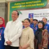 Presiden ke-7 RI Joko Widodo dan Ibu Iriana saat menghadiri Reuni ke-45 Tahun Angkatan 80 Fakultas Kehutanan U