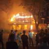Gedung Negara Grahadi, yang merupakan salah satu ikon Kota Surabaya, dilaporkan dibakar oleh massa.