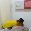 Korban Nico Saragih yang sudah meninggal dunia begitu sampai di rumah sakit. (istimewa)