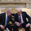 Presiden AS, Donald Trump (kanan) dan PM Israel, Benjamin Netanyahu (kiri). (Instagram.com/@b.netanyahu)