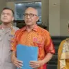 Kuasa Hukum Keluarga Arya Daru Pangayunan (ADP) mengunjungi Polda Metro Jaya, Jumat (10/10/2025). (Foto/Riyan