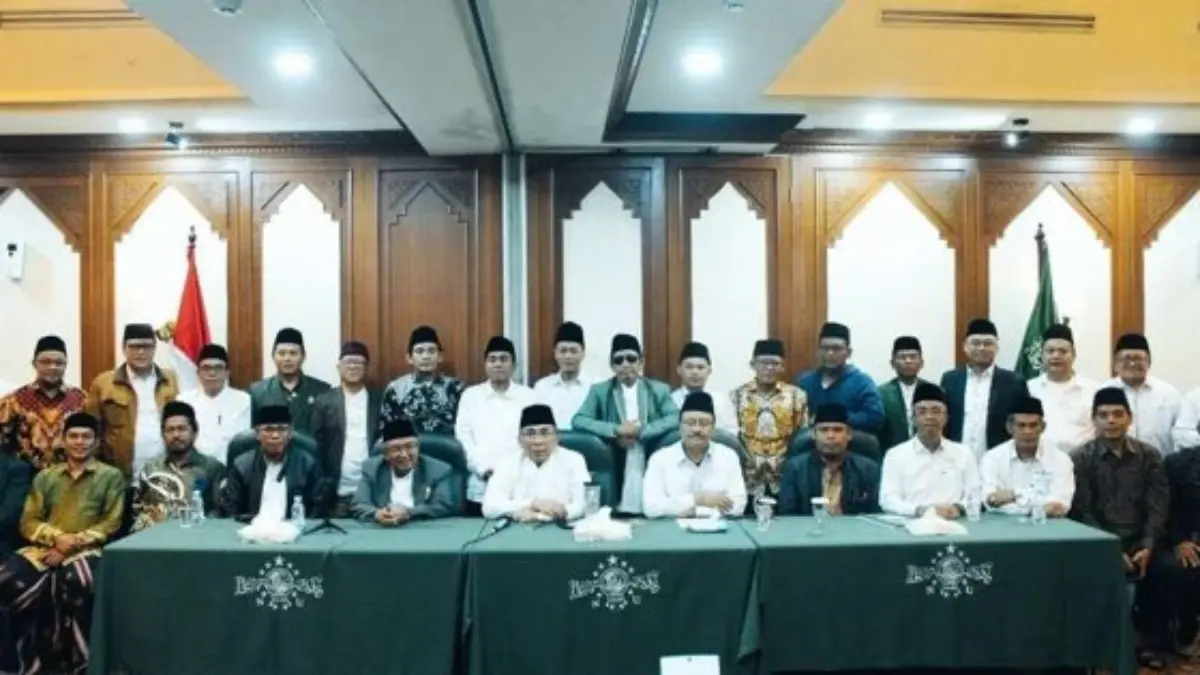 Gus Yahya Cholil Staquf saat menyampaikan arahan ketika menerima kunjungan PWNU Jawa Barat dan PCNU se-Jabar d