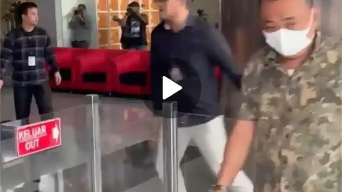 Elly Widodo, adik bungsu Ponorogo Sugiri Sancoko yang terjaring Operasi Tangkap Tangan (OTT) Komisi Pemberanta