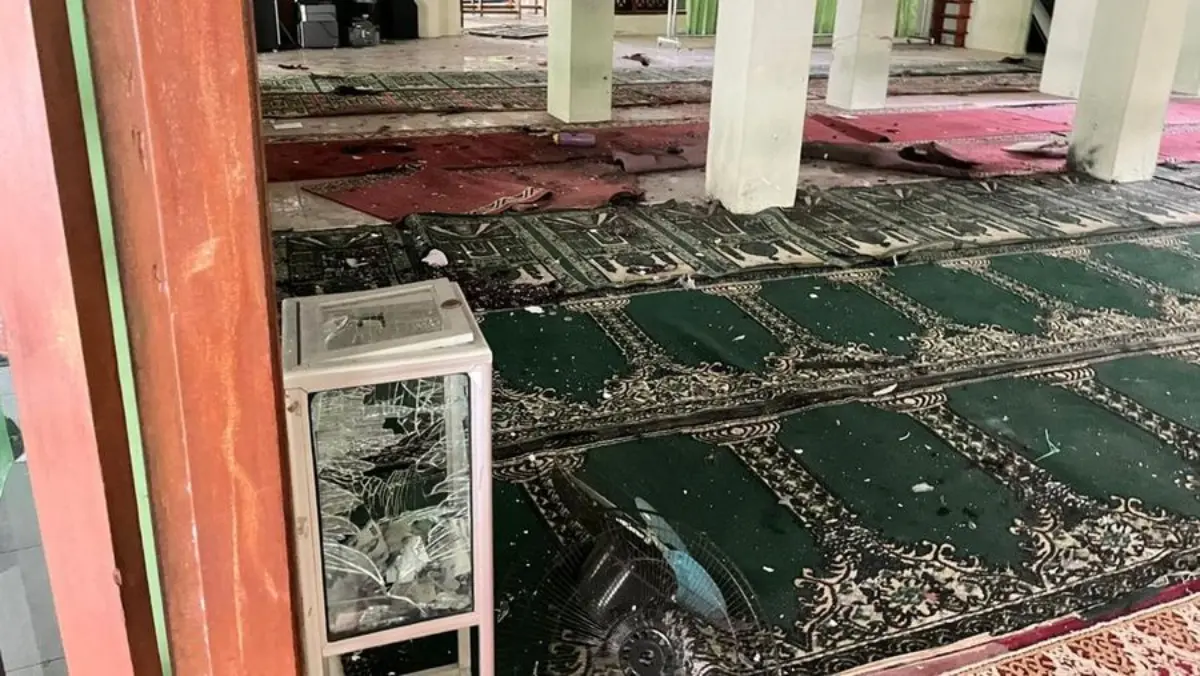 Ledakan Guncang SMAN 72 Kelapa Gading: 54 Orang Terluka Lokasi Tempat Kejadian Perkara ledakan di masjid SMAN 72 Jakarta Utara, Jumat (7/11/2025). (Dok. Istimewa)