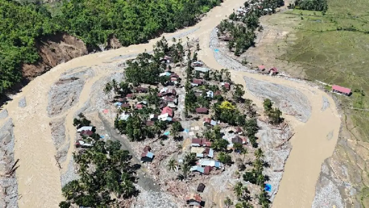 Kawasan permukiman penduduk yang rusak pascabanjir bandang di Desa Kuta Teungoh, Beutong Ateuh Banggalang, Nag