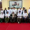 Pertemuan Ketua Umum PBNU dan Rais Aam Miftachul Akhyar difasilitasi oleh para mustasyar di Pondok Pesantren L
