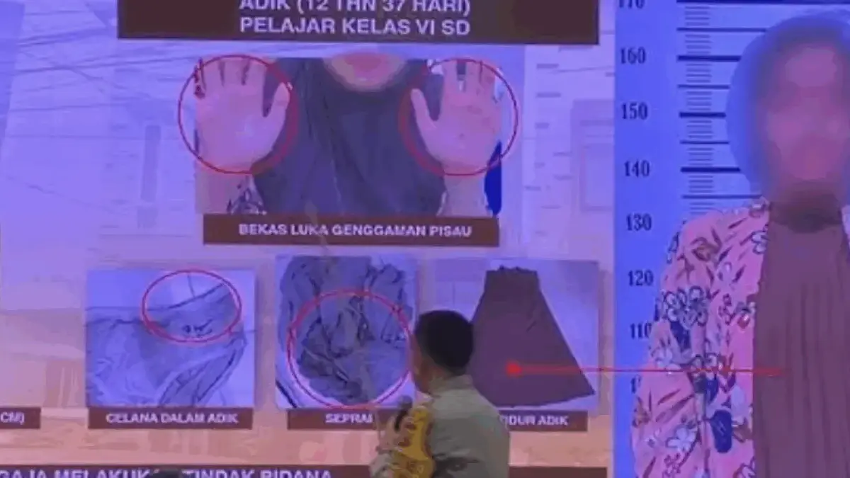 Bocah Berusia 12 Tahun Diduga Bunuh Ibu Kandungnya di Medan Terobsesi Game Online Murder Mystery Saat konferensi pers kasus anak berumur 12 tahun tega menghabisi nyawa ibu kandungnya, Senin (29/12/2025). (T