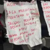 DJ Donny unggah bukti kiriman ayam mati di rumahnya. Unggahan itu viral dan memicu tanya publik soal motif dan