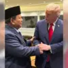 Presiden Prabowo Subianto bersalaman dengan Presiden Amerika Serikat, Donald trump saat Presiden Prabowo Subia
