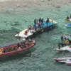 Nelayan temukan bangkai KM Putri Sakinah, dalamnya ada mayat. (IST)