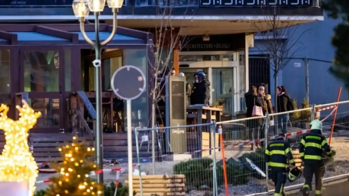 Update Korban Kebakaran Resor Ski Mewah Crans Montana Swiss: 40 Tewas Kebakaran hebat melanda Bar Le Constellation di resor ski mewah Crans-Montana, Swiss. Sebanyak 40 orang tewas