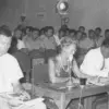 Sidang pilot CIA Allen Lawrence Pope (kiri) di Jakarta 28 Desember 1959